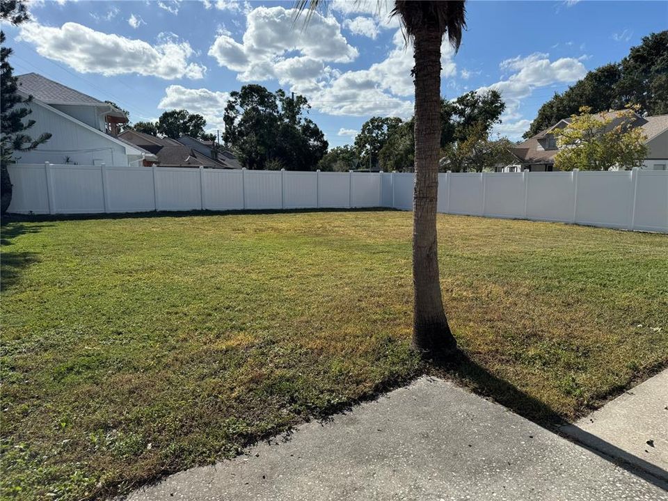 En Renta: $1,950 (2 camas, 2 baños, 1244 Pies cuadrados)