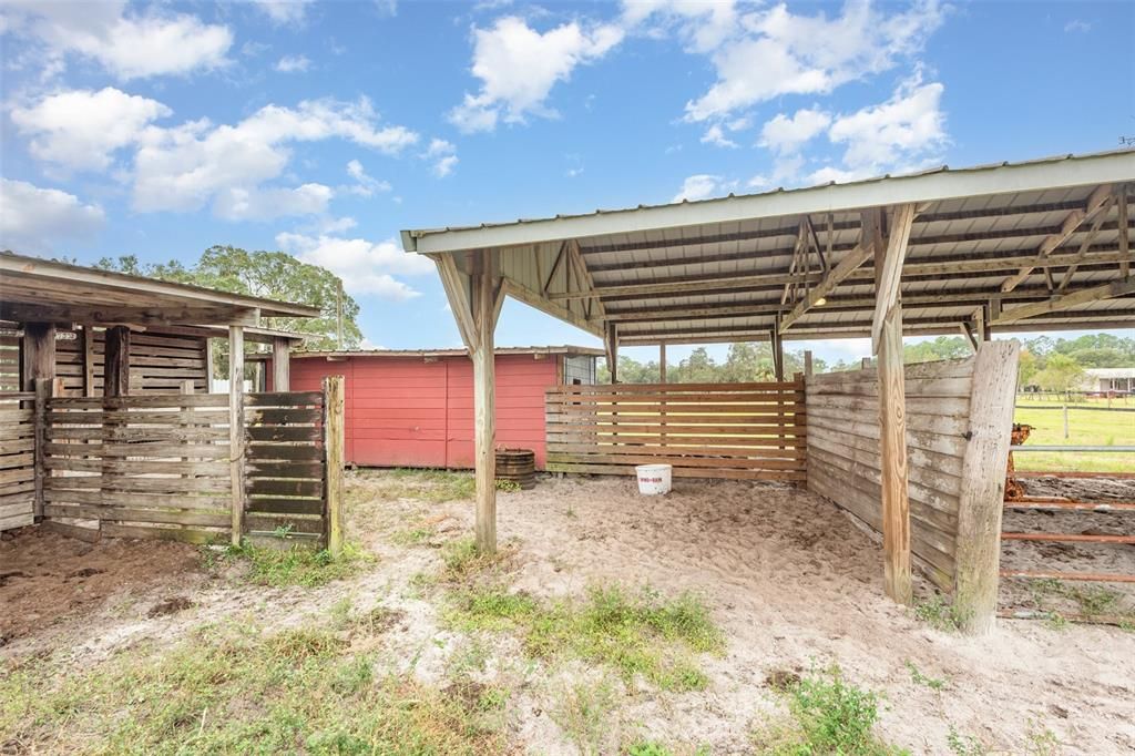 待售: $1,500,000 (10.00 acres)