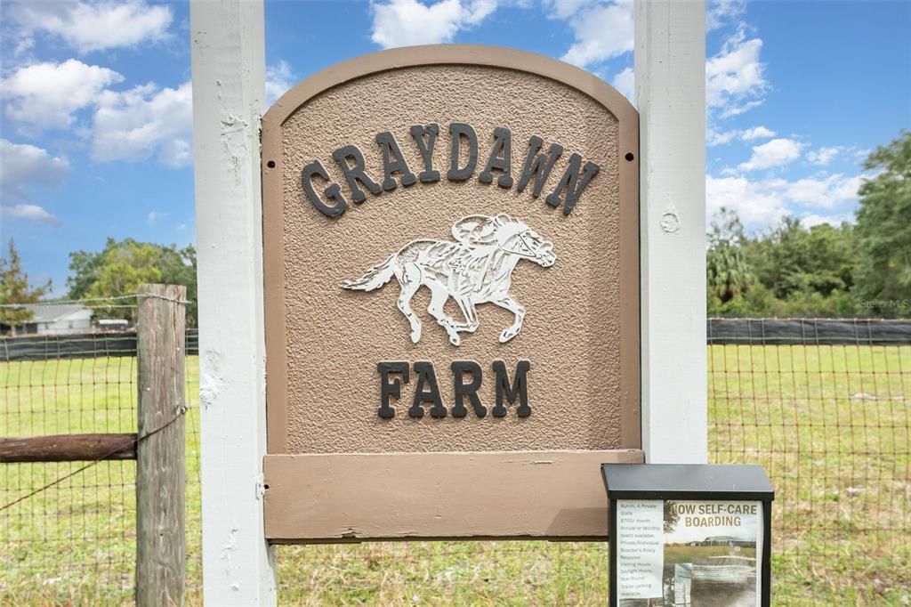 待售: $1,500,000 (10.00 acres)