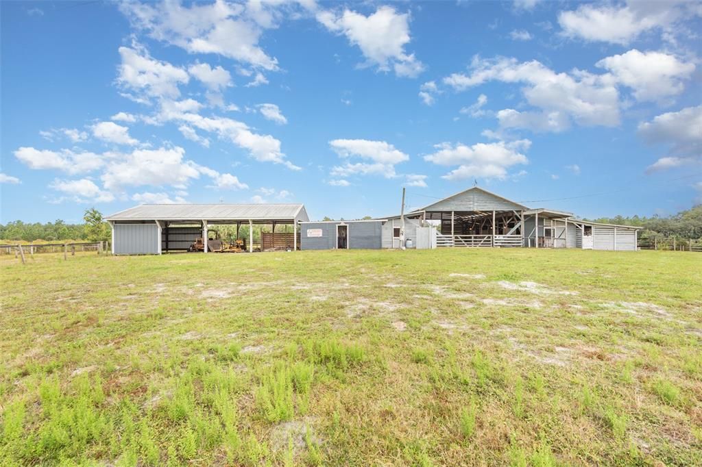 待售: $1,500,000 (10.00 acres)