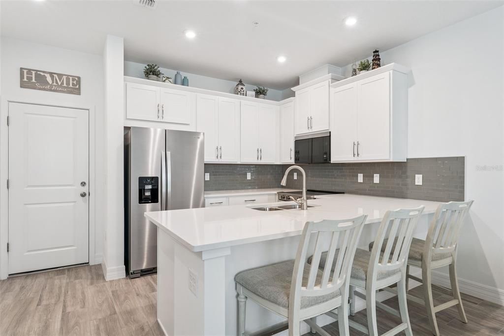 For Sale: $470,999 (3 beds, 2 baths, 1680 Square Feet)