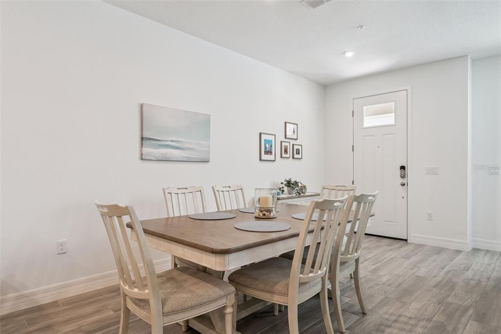 For Sale: $470,999 (3 beds, 2 baths, 1680 Square Feet)