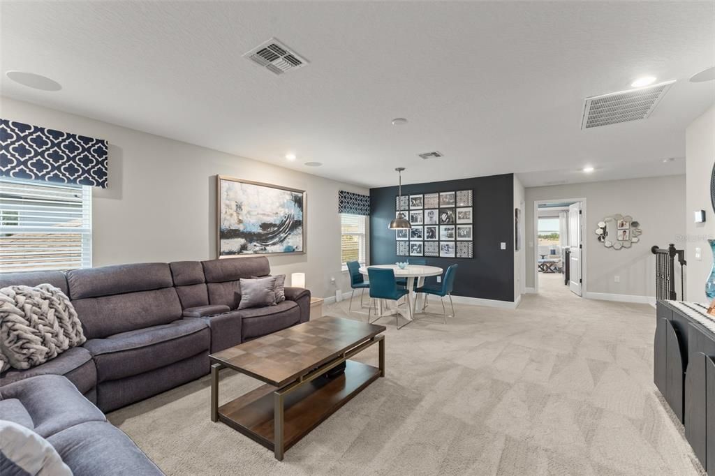 Active With Contract: $749,000 (5 beds, 3 baths, 3493 Square Feet)