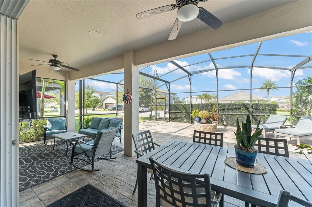 Active With Contract: $749,000 (5 beds, 3 baths, 3493 Square Feet)