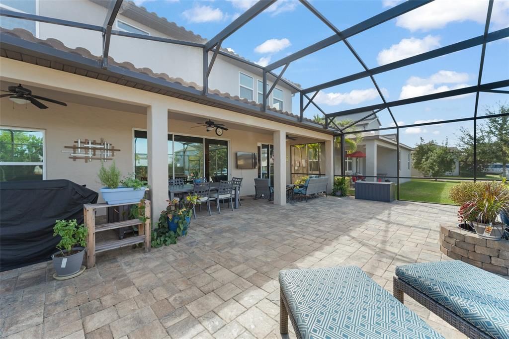 Active With Contract: $749,000 (5 beds, 3 baths, 3493 Square Feet)