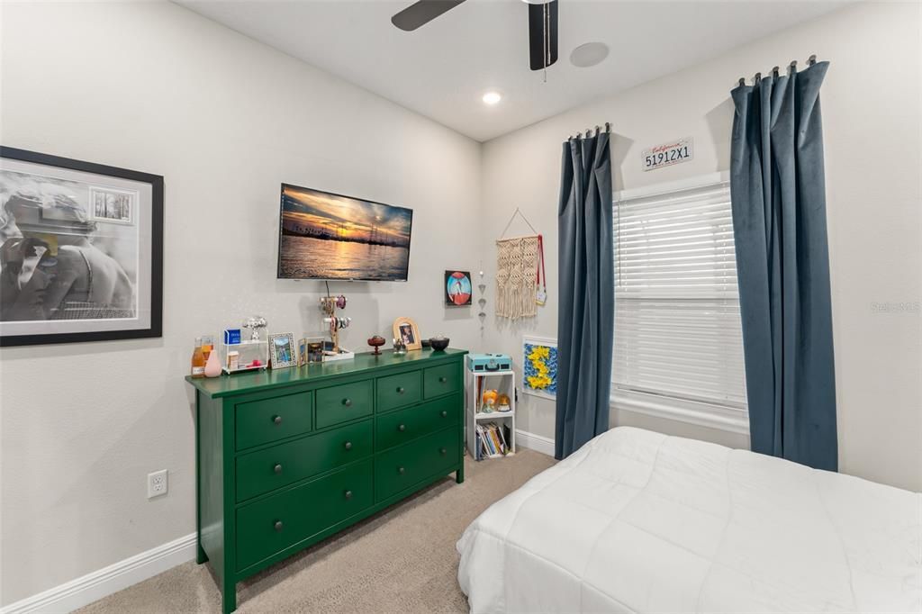 Active With Contract: $749,000 (5 beds, 3 baths, 3493 Square Feet)