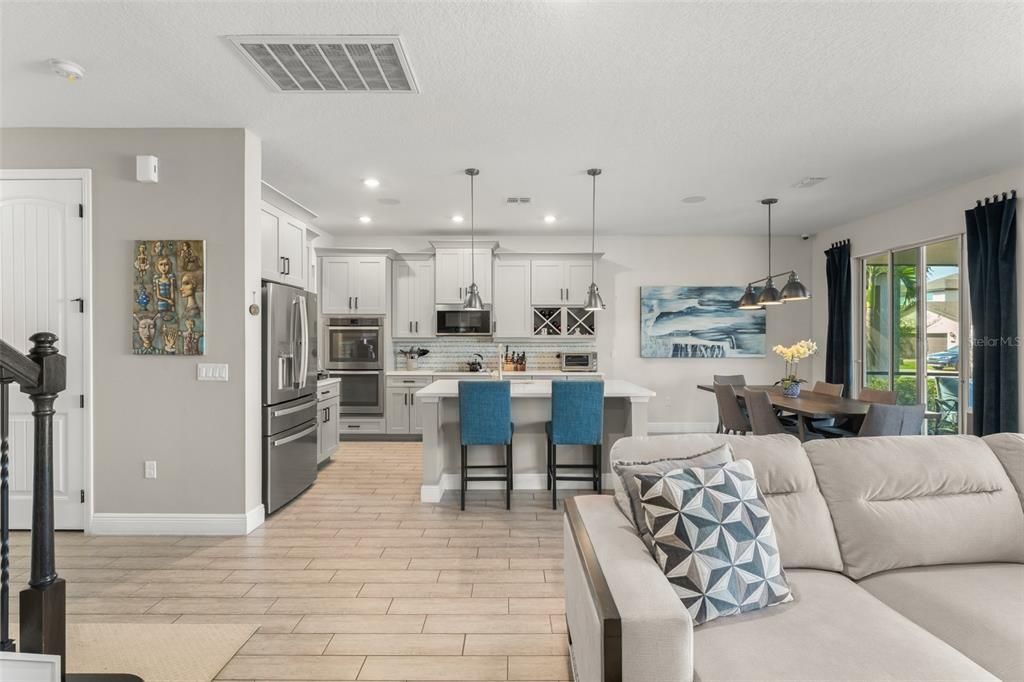 Active With Contract: $749,000 (5 beds, 3 baths, 3493 Square Feet)