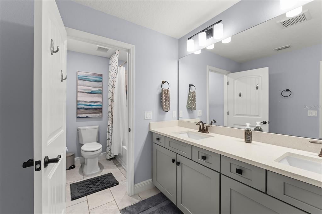 Active With Contract: $749,000 (5 beds, 3 baths, 3493 Square Feet)