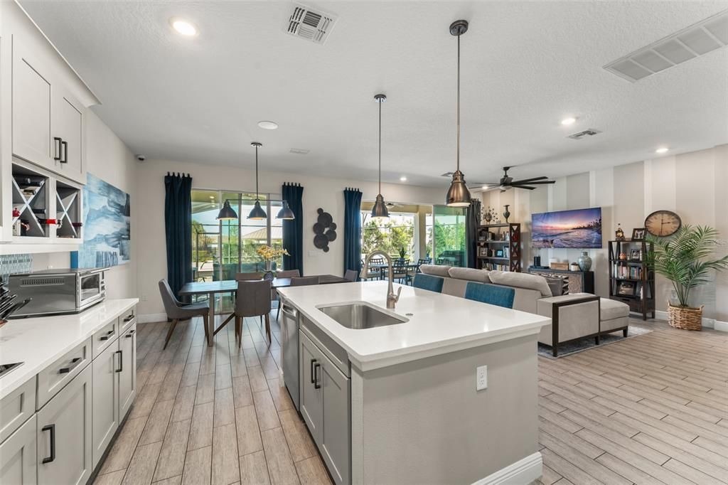 Active With Contract: $749,000 (5 beds, 3 baths, 3493 Square Feet)