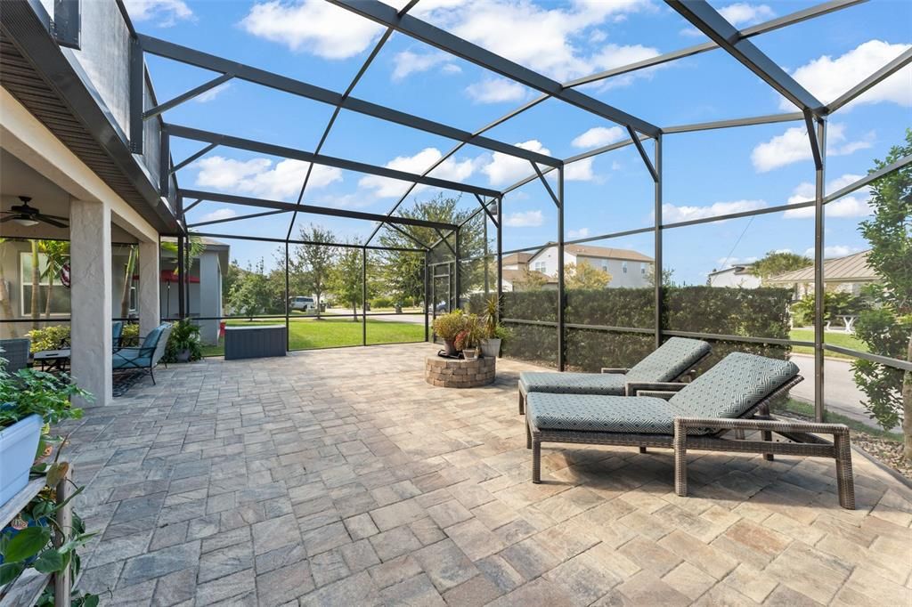 Active With Contract: $749,000 (5 beds, 3 baths, 3493 Square Feet)