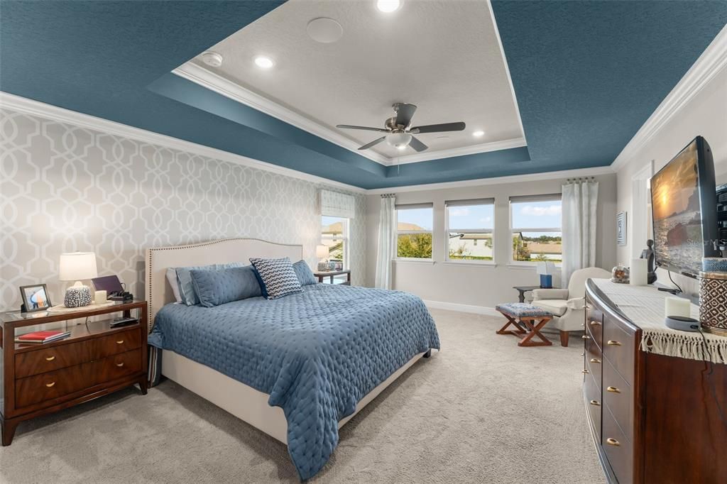 Active With Contract: $749,000 (5 beds, 3 baths, 3493 Square Feet)