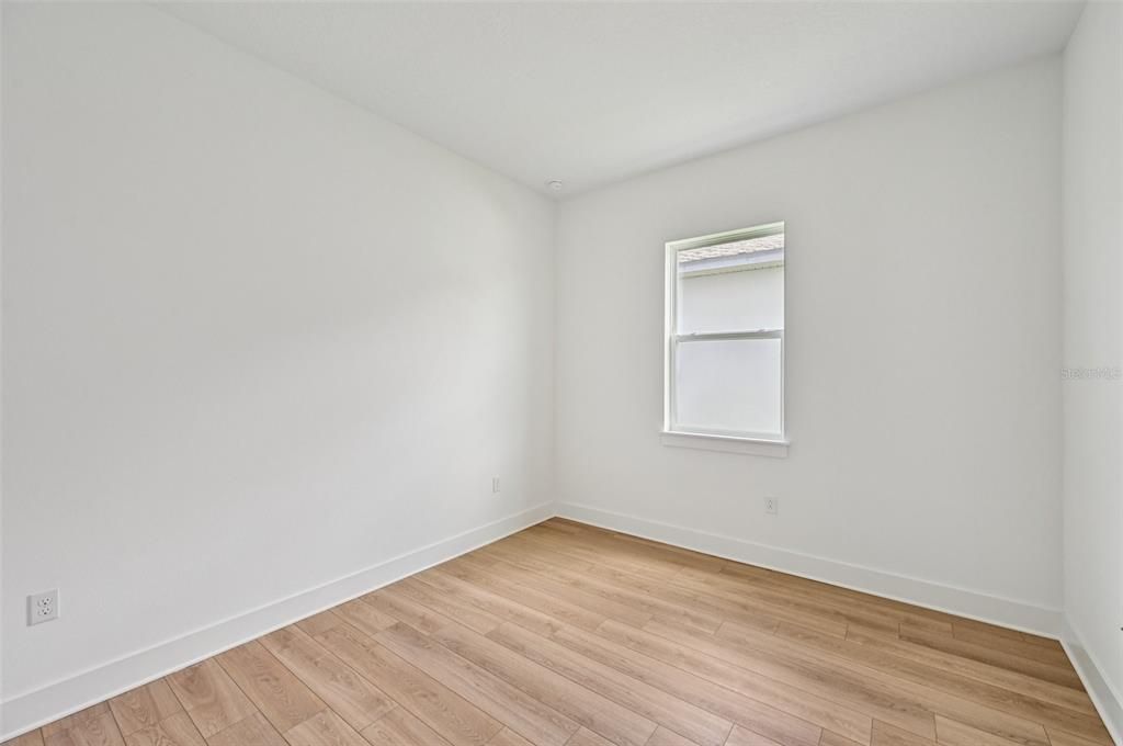 En Venta: $669,990 (5 camas, 3 baños, 3595 Pies cuadrados)