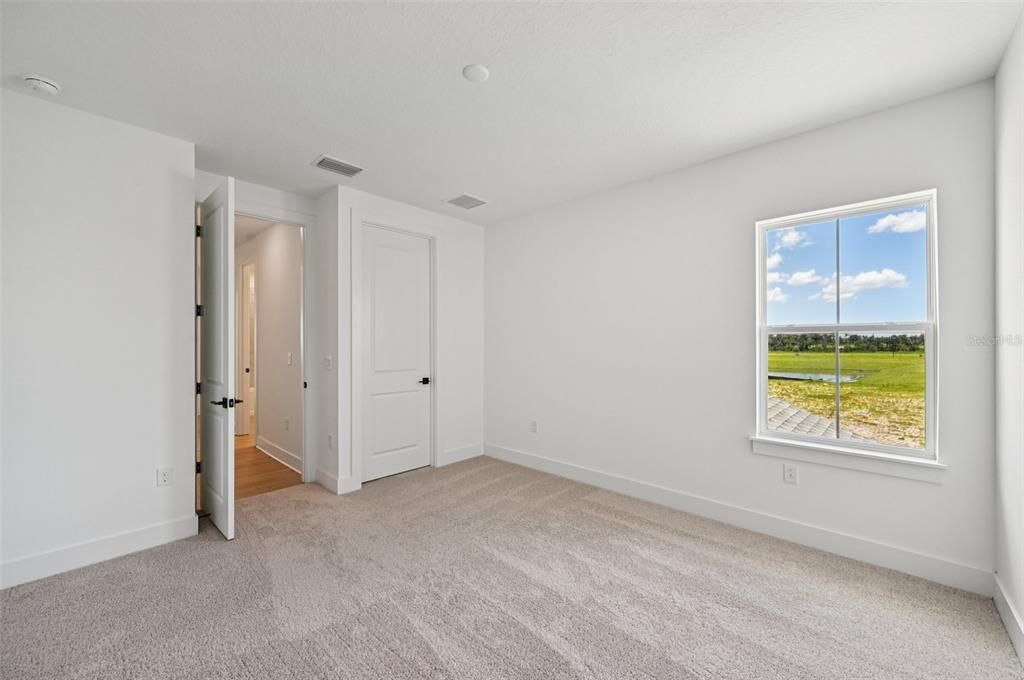 En Venta: $669,990 (5 camas, 3 baños, 3595 Pies cuadrados)