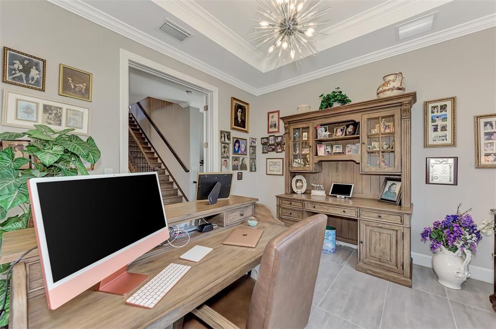 For Sale: $1,425,000 (4 beds, 4 baths, 3884 Square Feet)