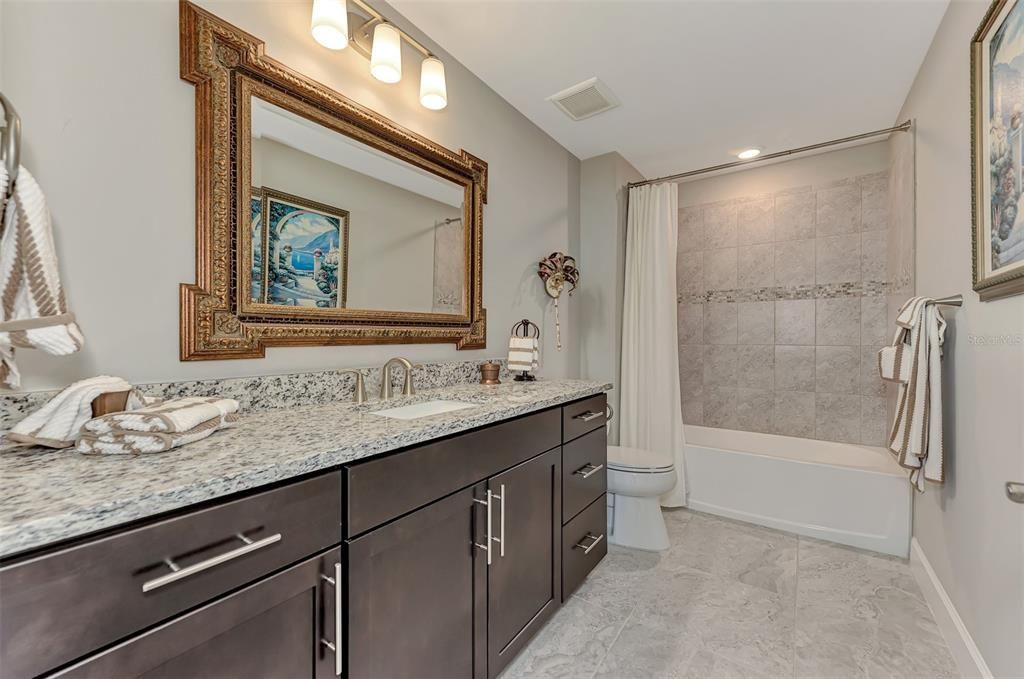 For Sale: $1,425,000 (4 beds, 4 baths, 3884 Square Feet)