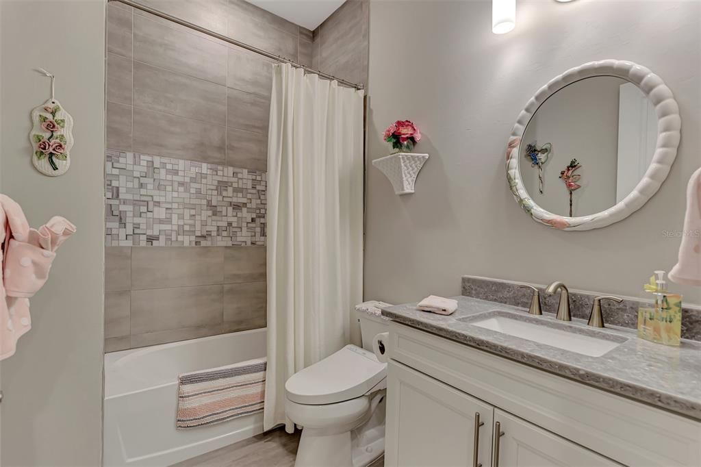 For Sale: $1,425,000 (4 beds, 4 baths, 3884 Square Feet)