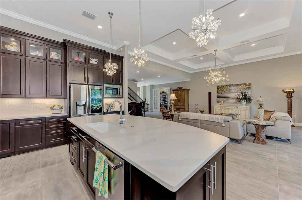 For Sale: $1,425,000 (4 beds, 4 baths, 3884 Square Feet)