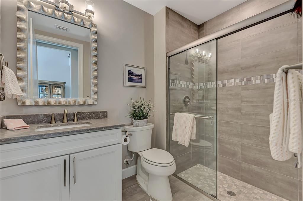 For Sale: $1,425,000 (4 beds, 4 baths, 3884 Square Feet)