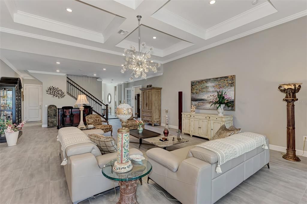 For Sale: $1,425,000 (4 beds, 4 baths, 3884 Square Feet)