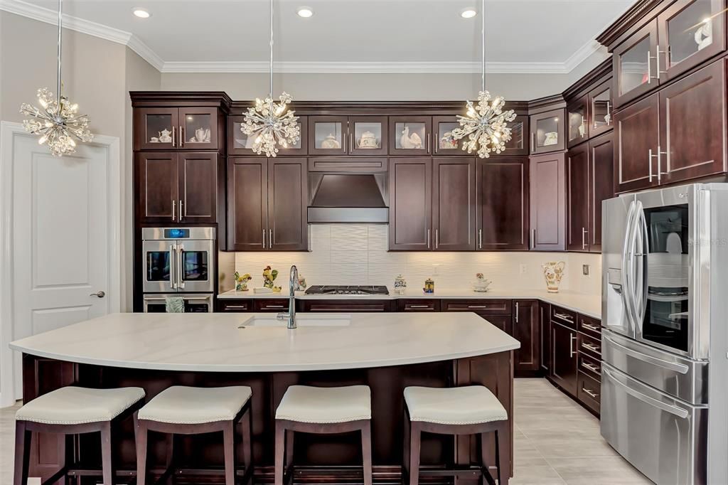 For Sale: $1,425,000 (4 beds, 4 baths, 3884 Square Feet)