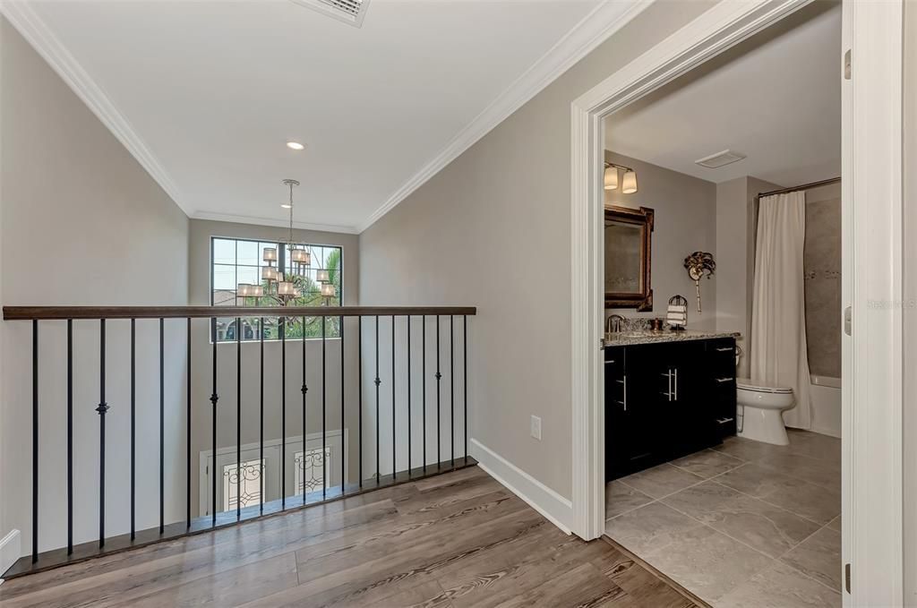 For Sale: $1,425,000 (4 beds, 4 baths, 3884 Square Feet)