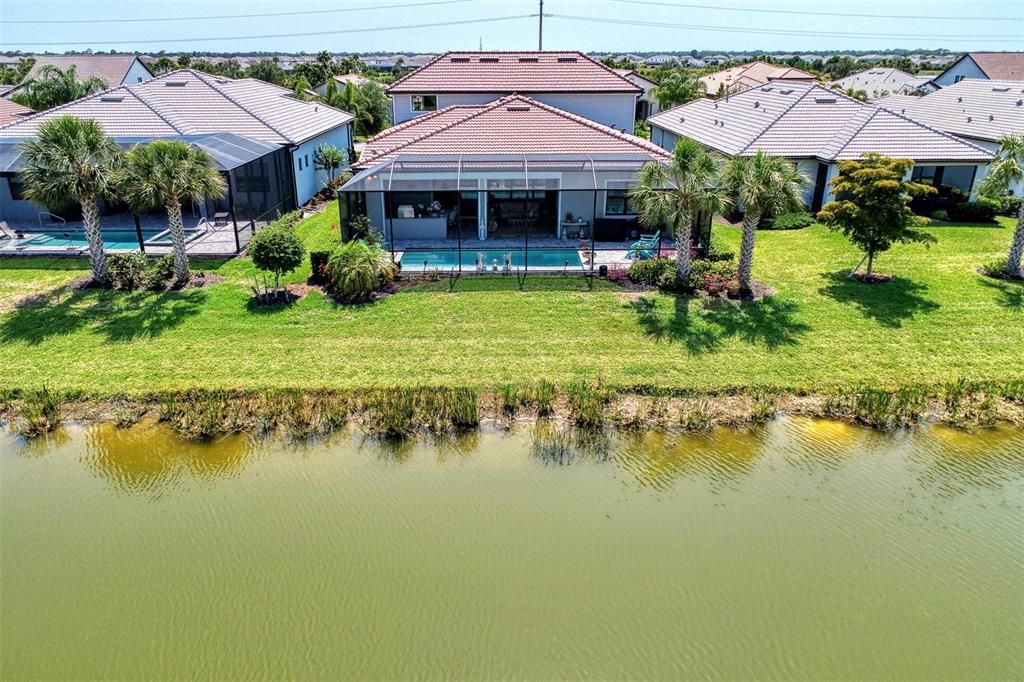 For Sale: $1,425,000 (4 beds, 4 baths, 3884 Square Feet)