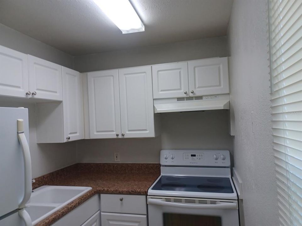 For Rent: $1,000 (1 beds, 1 baths, 448 Square Feet)
