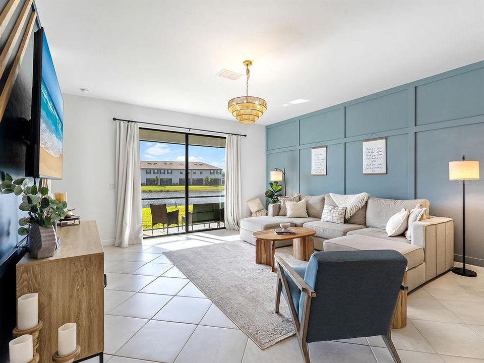 Под контрактом: $339,900 (3 спален, 2 ванн, 1925 Квадратных фут)