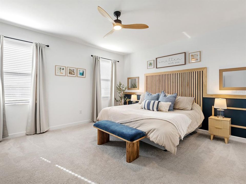 Под контрактом: $339,900 (3 спален, 2 ванн, 1925 Квадратных фут)