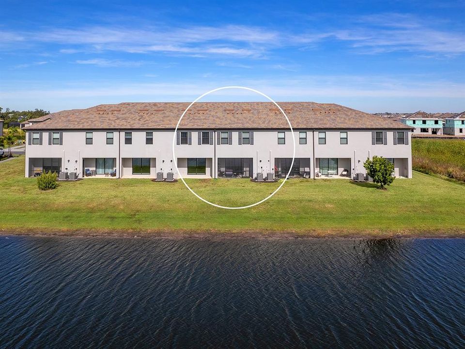 Под контрактом: $339,900 (3 спален, 2 ванн, 1925 Квадратных фут)