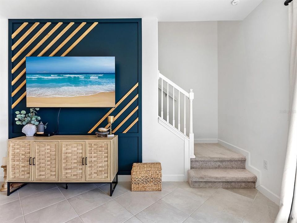 Под контрактом: $339,900 (3 спален, 2 ванн, 1925 Квадратных фут)