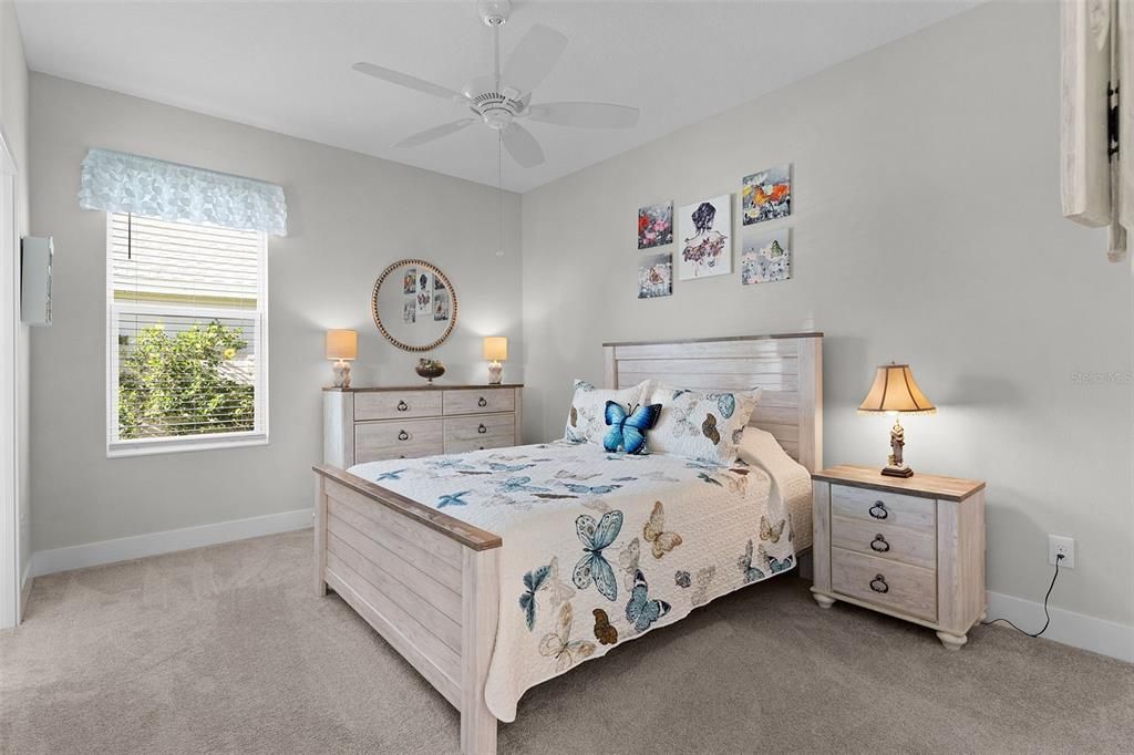 Active With Contract: $929,900 (3 beds, 2 baths, 2067 Square Feet)