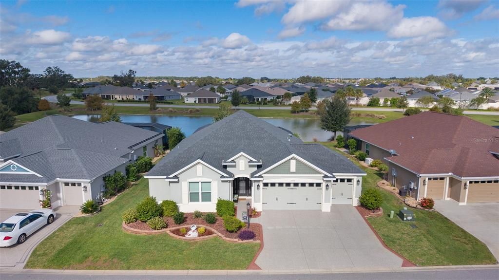 Active With Contract: $929,900 (3 beds, 2 baths, 2067 Square Feet)