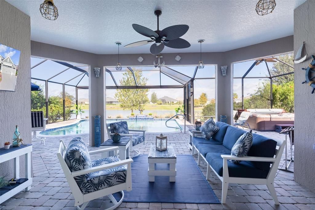 Active With Contract: $929,900 (3 beds, 2 baths, 2067 Square Feet)