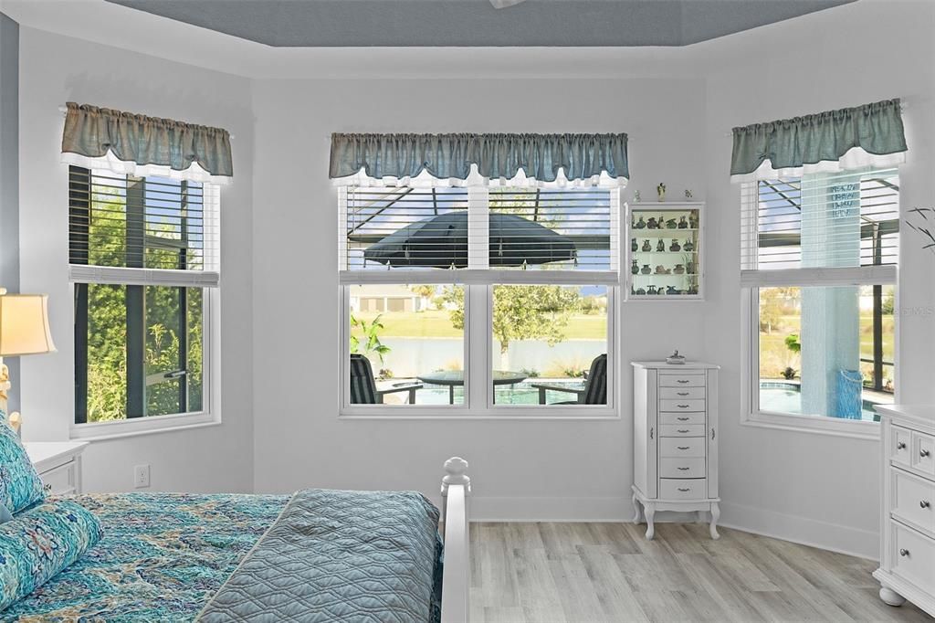 Active With Contract: $929,900 (3 beds, 2 baths, 2067 Square Feet)