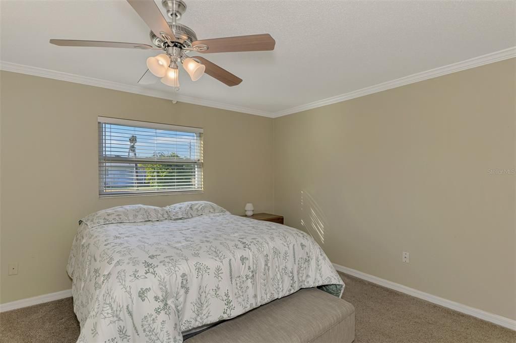 合同活跃: $339,000 (3 贝兹, 2 浴室, 1604 平方英尺)