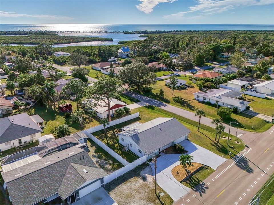 合同活跃: $339,000 (3 贝兹, 2 浴室, 1604 平方英尺)