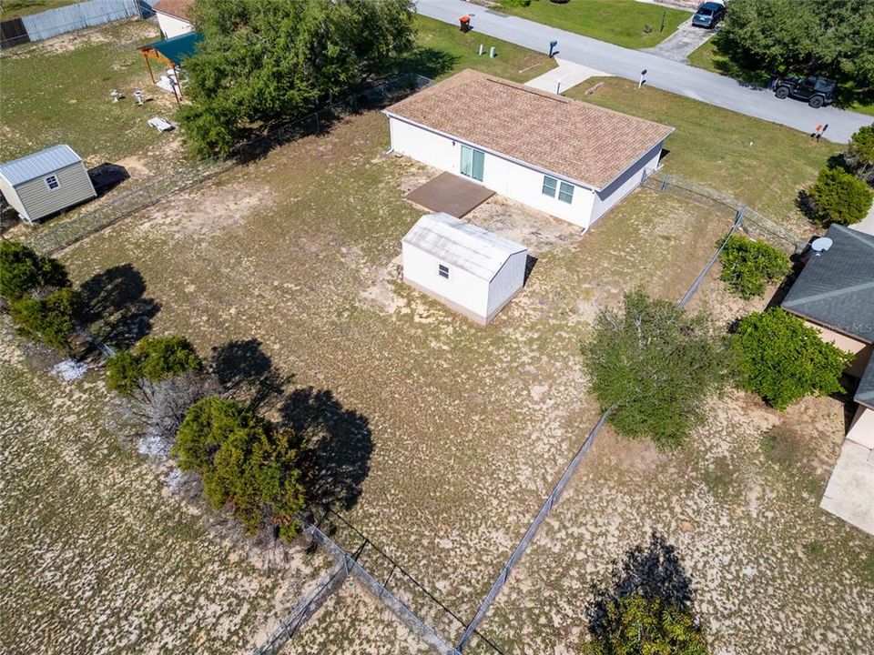 For Sale: $219,900 (2 beds, 2 baths, 901 Square Feet)