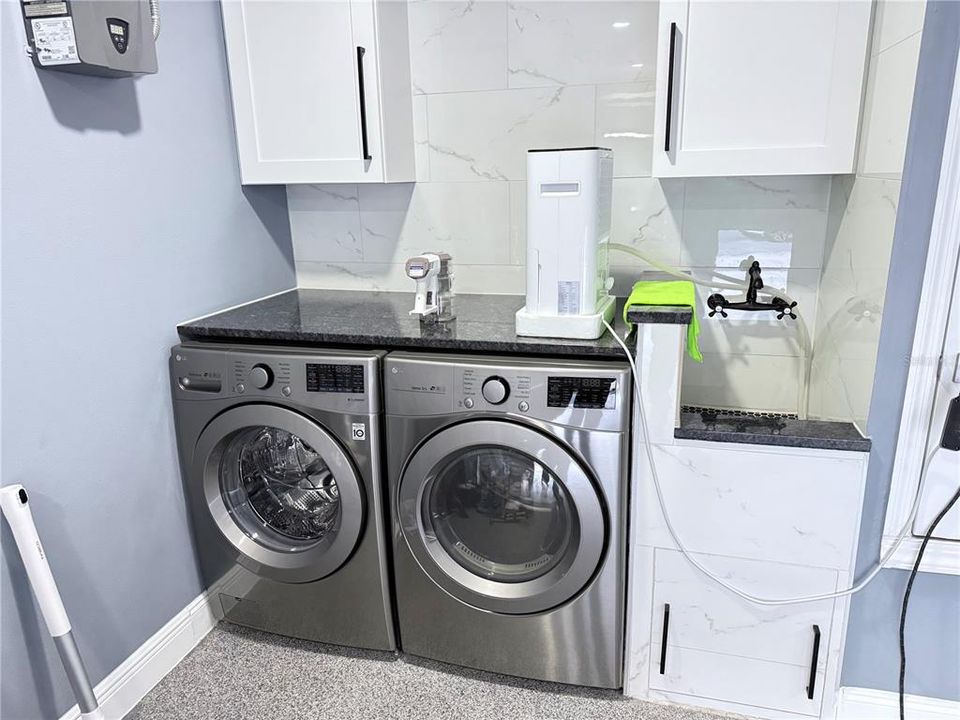 For Rent: $2,650 (3 beds, 2 baths, 1638 Square Feet)