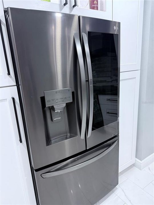 For Rent: $2,650 (3 beds, 2 baths, 1638 Square Feet)