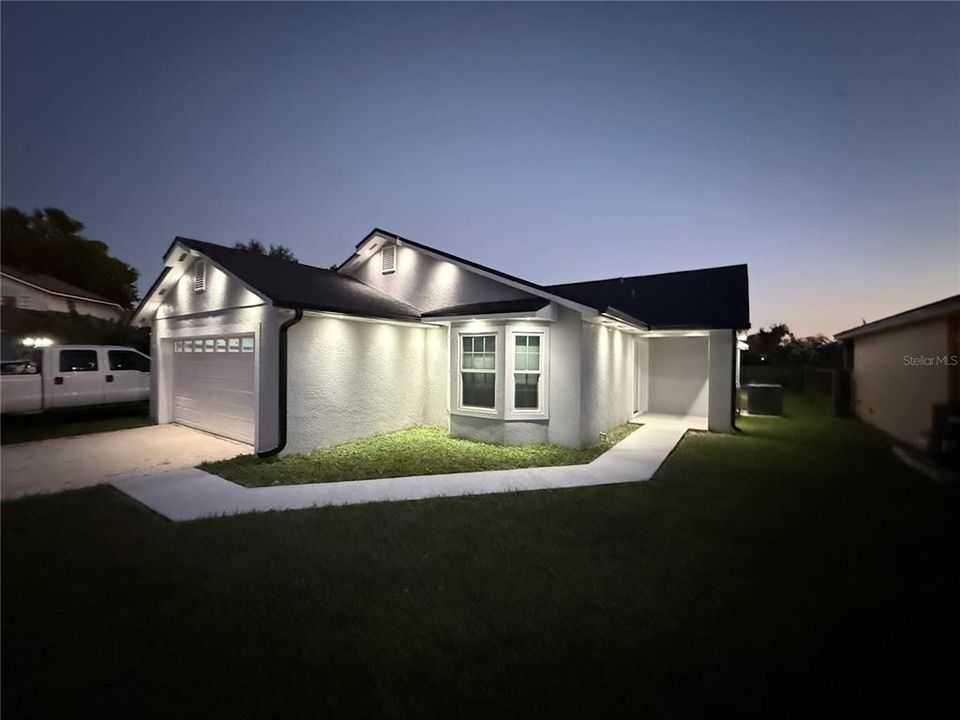 For Rent: $2,650 (3 beds, 2 baths, 1638 Square Feet)