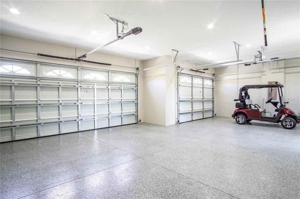 На продажу: $829,900 (4 спален, 2 ванн, 2195 Квадратных фут)