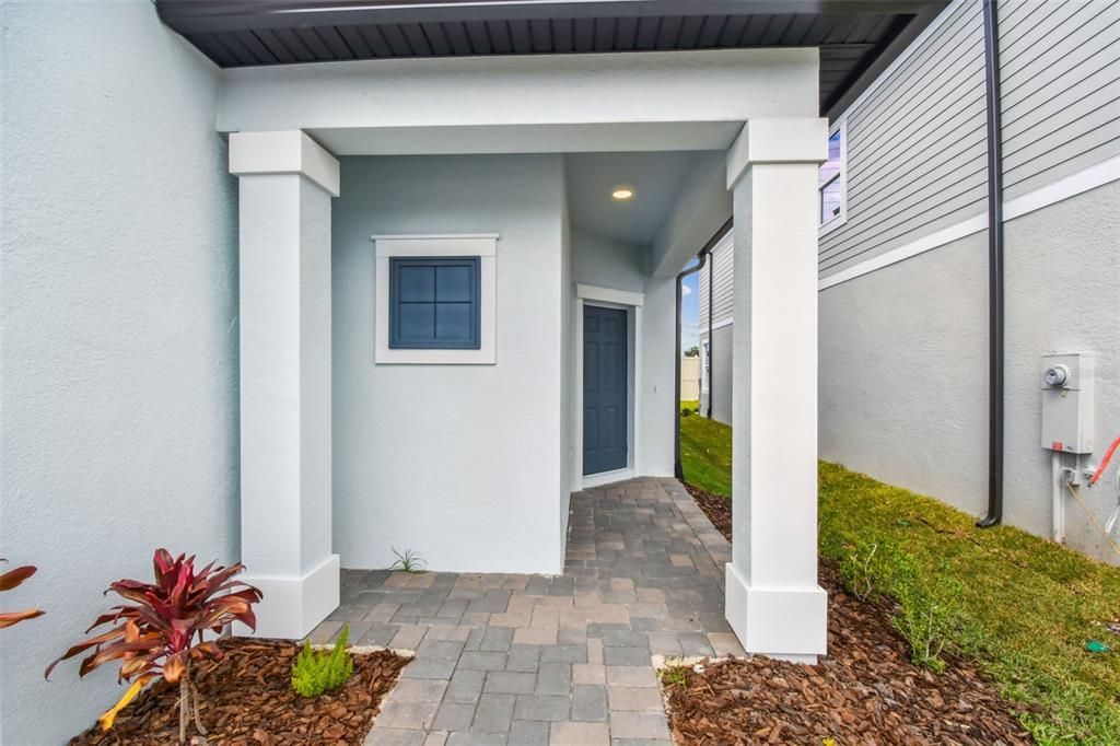 For Rent: $2,800 (4 beds, 2 baths, 2200 Square Feet)