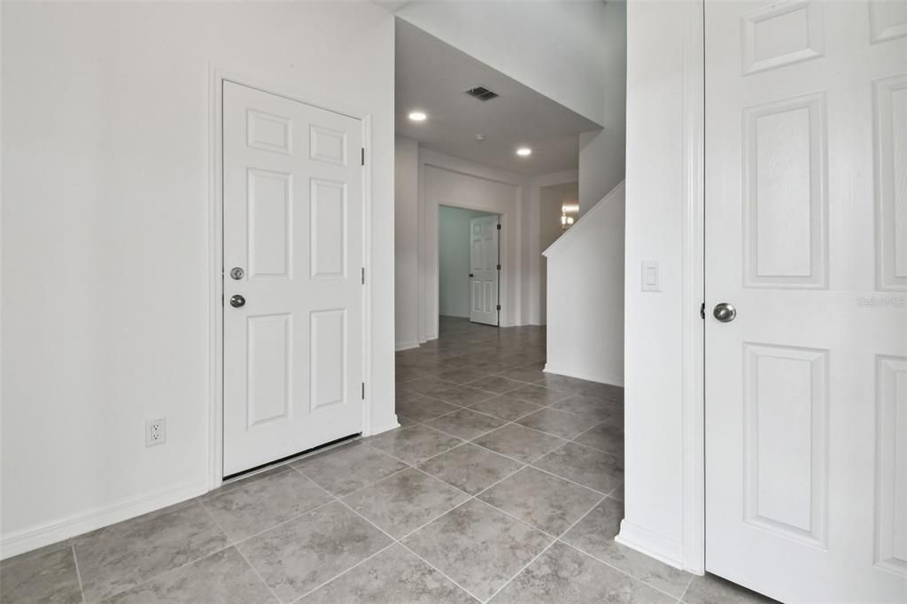 For Rent: $2,800 (4 beds, 2 baths, 2200 Square Feet)