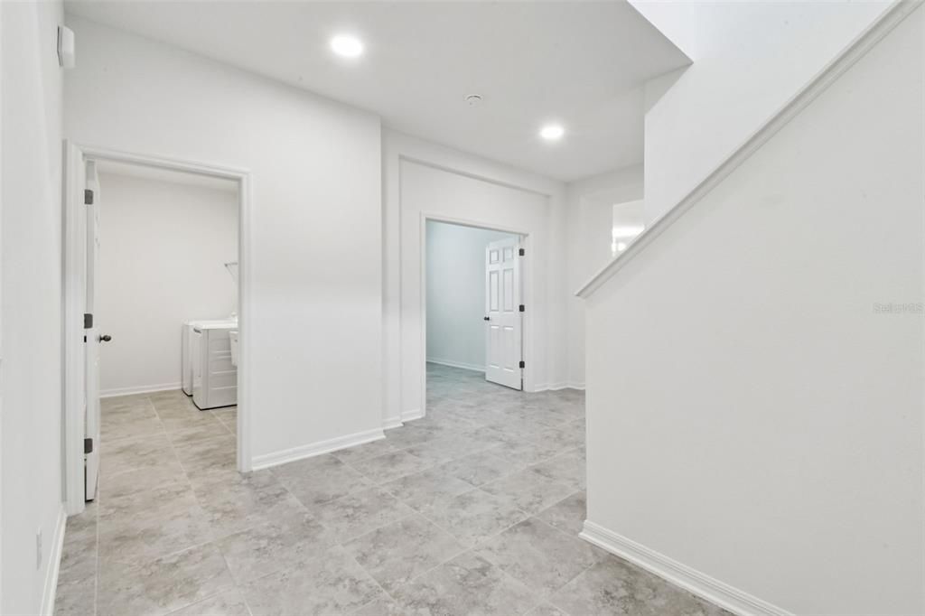 For Rent: $2,800 (4 beds, 2 baths, 2200 Square Feet)