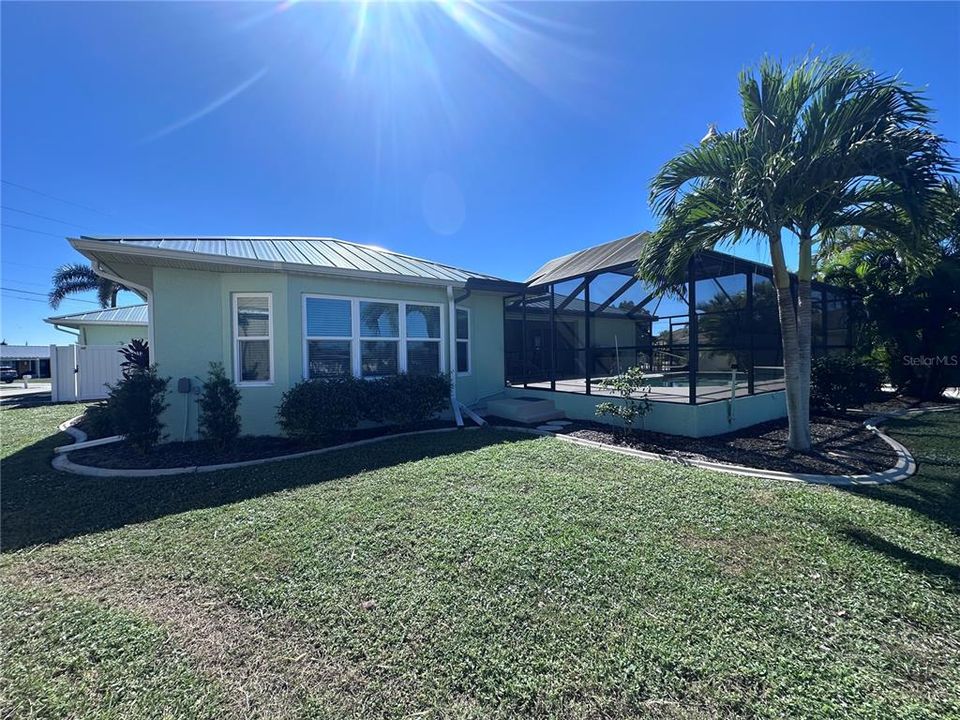 待售: $775,000 (3 贝兹, 2 浴室, 2135 平方英尺)