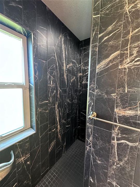 待售: $775,000 (3 贝兹, 2 浴室, 2135 平方英尺)