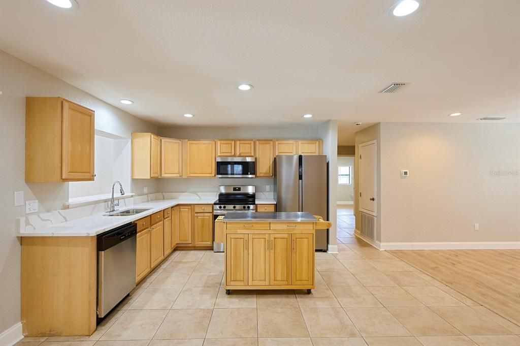 For Sale: $635,000 (4 beds, 2 baths, 2440 Square Feet)