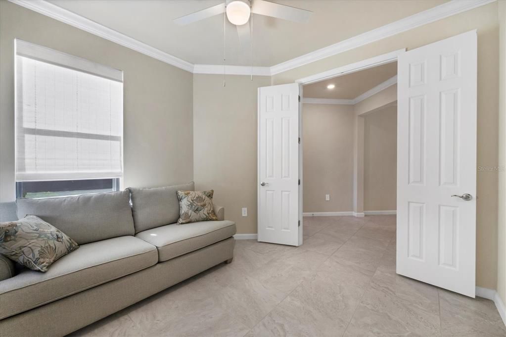 Active With Contract: $399,000 (2 beds, 2 baths, 1458 Square Feet)