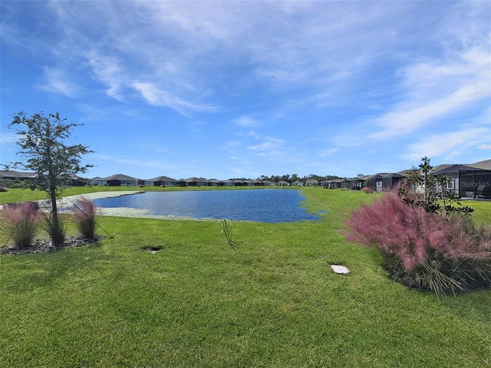 Active With Contract: $2,199 (2 beds, 2 baths, 1542 Square Feet)